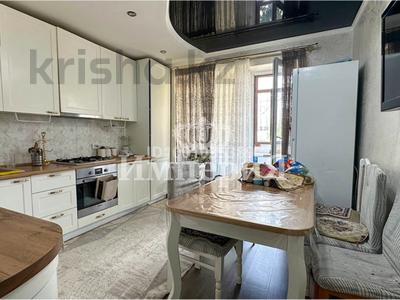 Продажа квартир в Жетысу обл.: 4-комнатная квартира · 108 м² · 1/5 этаж, 6 мкр — Зылиха тамшыбаева за 45 млн 〒 4-комнатная квартира · 108 м² · 1/5 этаж, 6 мкр — Зылиха тамшыбаева за 45 млн 〒 в Талдыкоргане, мкр Болашак