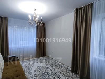 3-комнатная квартира · 63 м² · 1/5 этаж, авиагородок за 12.8 млн 〒 в Актобе, мкр Авиагородок