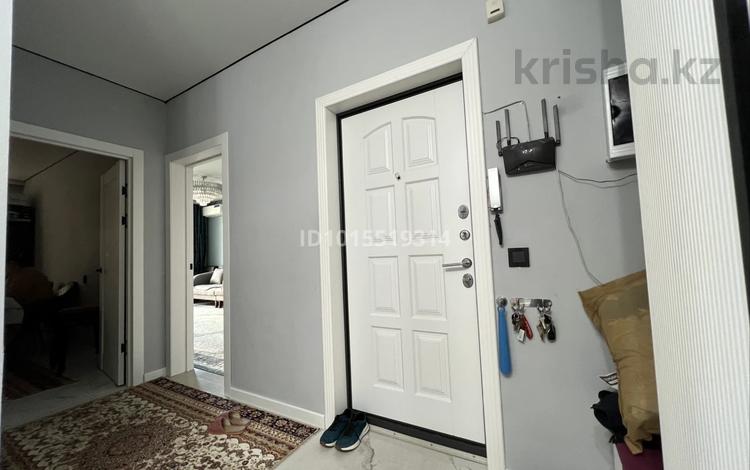 3-бөлмелі пәтер · 90 м² · 2/9 қабат, Өжет ш/а., Северное Кольцо 92/13 блок 7 — жапсарбаева, бағасы: 59 млн ₸ в Алматы, Алатауский р-н — фото 2