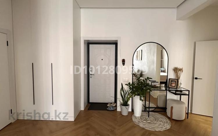 2-бөлмелі пәтер · 56.6 м² · 5/12 қабат, Чингиз Айтматов, бағасы: 50 млн ₸ в Астане, Нура р-н — фото 2