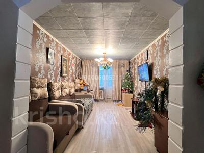 3-комнатная квартира · 64.8 м² · 3/5 этаж, Бобровка, Юность 47 за 20 млн 〒 в Семее