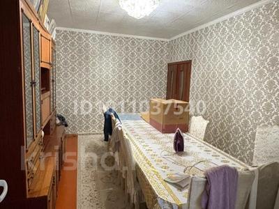 4-бөлмелі пәтер · 80 м² · 4/5 қабат, мкр Мынбулак 28 — Жибек жолы, бағасы: 27 млн 〒 в Таразе