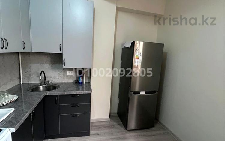 3-комнатная квартира · 105 м² · 2/8 этаж, Микрорайон Алтын Ауыл 17 — Мкр Алтын ауыл за 45 млн 〒 в Каскелене — фото 2