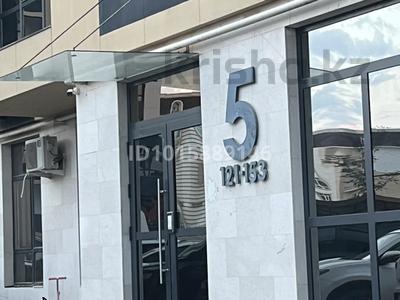 2-бөлмелі пәтер · 55 м² · 5/10 қабат, 18А ш/а 3, бағасы: 300 000 ₸ в Актау, 18А мкр
