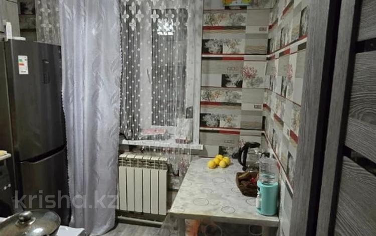 1-комнатная квартира · 30.6 м² · 5/5 этаж, 20 КВАРТАЛ за 12 млн ₸ в Семее — фото 3
