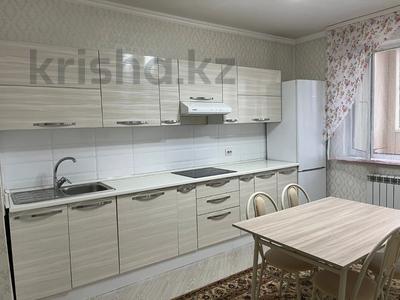 1-комнатная квартира, 51 м², 10/17 этаж, Жандосова за 33.5 млн 〒 в Алматы, Ауэзовский р-н