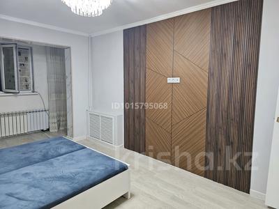 2-бөлмелі пәтер · 54 м² · 1/5 қабат, 18-шағынаудан 5 — Рыскулова ост 18, бағасы: 170 000 ₸ в Шымкенте, Аль-Фарабийский р-н