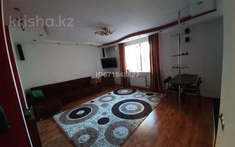 3-бөлмелі пәтер · 103.2 м² · 3/6 қабат, Адмирал Льва Владимирского 2В, бағасы: 41 млн ₸ в Атырау — фото 4