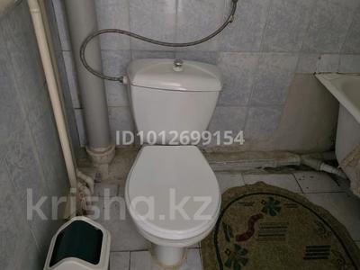 1-комнатная квартира · 38 м² · 3/5 этаж, мкр Акбулак 24 — Где торговый центр за 80 000 ₸ в Таразе