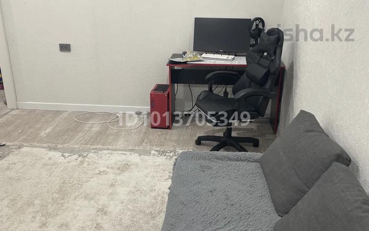 2-комнатная квартира · 45 м² · 3/9 этаж, Абая 72 за 250 000 ₸ в Экибастузе — фото 4