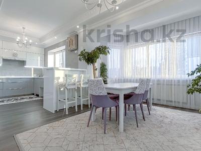 4-комнатная квартира · 240 м² · 7/8 этаж, Мкр Самал-2 91 — Уникальное предложение элитной недвижимости в самом сердце Самала! ЦК-овский дом! за 300 млн ₸ в Алматы, Бостандыкский р-н