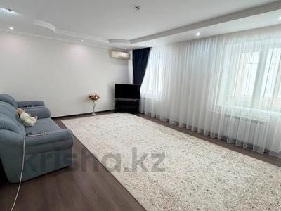 3-бөлмелі пәтер · 87.7 м² · 4/5 қабат, Центральный ш/а., Смагулова 52А, бағасы: 25 млн ₸ в Атырау, мкр Центральный
