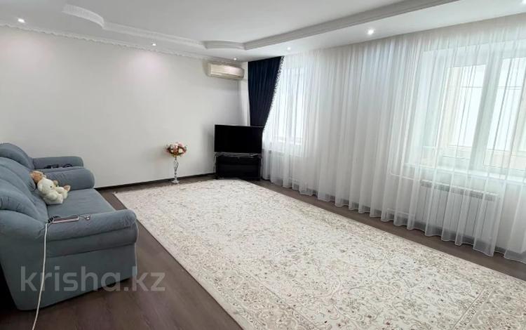 3-бөлмелі пәтер · 87.7 м² · 4/5 қабат, Центральный ш/а., Смагулова 52А, бағасы: 25 млн ₸ в Атырау, мкр Центральный — фото 2