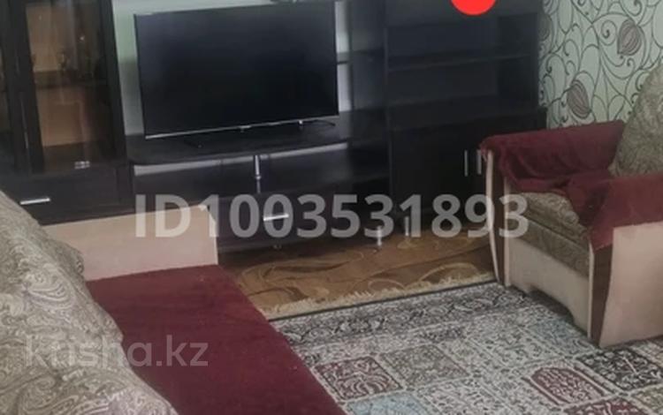 4-комнатная квартира · 81 м² · 6/9 этаж, мкр Кунаева 10 — Остановка 28 школа за 160 000 ₸ в Уральске — фото 2