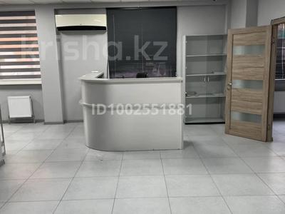 Свободное назначение, офисы, магазины и бутики, салоны красоты, фитнес и спорт, медцентры и аптеки, образование, кабинеты и рабочие места, студии · 150 м² за ~ 1.4 млн ₸ в Алматы, Ауэзовский р-н