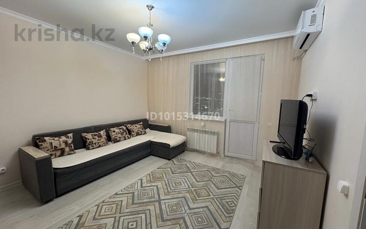 1-бөлмелі пәтер · 40 м², Туран 55е — Туран-Орынбор, бағасы: 260 000 ₸ в Астане, Сарайшык р-н — фото 12