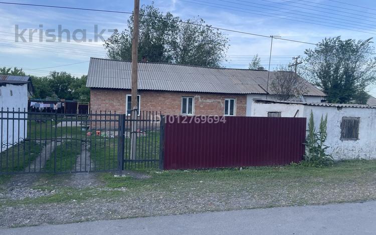 Жеке үй · 3 бөлме · 70 м² · 8 сот., 226 разиезд цеентральная 60/1, бағасы: 8 млн ₸ в Прапорщикове — фото 2