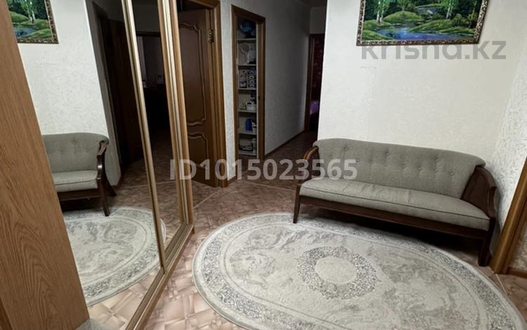 4-комнатная квартира · 80 м² · 2/5 этаж, Ермекова 81 за 43 млн ₸ в Караганде, Казыбек би р-н — фото 2