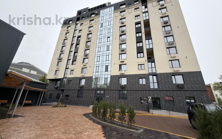 3-бөлмелі пәтер · 141 м² · 4/9 қабат, Аманжолова 110, бағасы: 98 млн ₸ в Уральске — фото 21