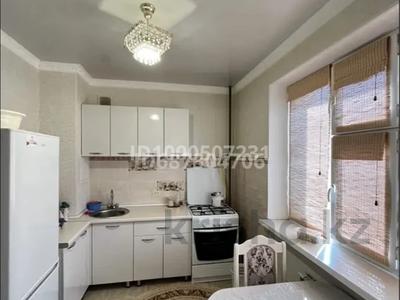 Продажа квартир в Мангистауской обл.: 2-комнатная квартира · 54 м² · 4/6 этаж, 31Б мкр 16 — Есеновтың,Сары базар, Дана Супермаркет, Ақ базар, АқҚала мол за 15 млн 〒 2-комнатная квартира · 54 м² · 4/6 этаж, 31Б мкр 16 — Есеновтың,Сары базар, Дана Супермаркет, Ақ базар, АқҚала мол за 15 млн 〒 в Актау