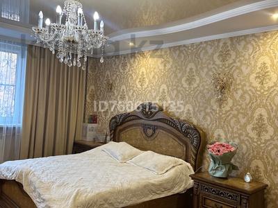3-комнатная квартира · 111 м² · 2/8 этаж, мкр Айнабулак-2 32 а — Выше Базара за 65 млн ₸ в Алматы, Жетысуский р-н