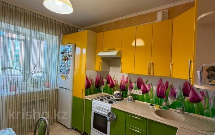 2-комнатная квартира · 60.2 м² · 4/9 этаж, мкр. Алтын орда, Алии Молдагуловой за 26.5 млн ₸ в Актобе — фото 3