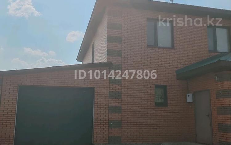 Жеке үй · 5 бөлме · 300 м² · 5 жүзд., Строитель 7 дом10, бағасы: 32 млн ₸ в Актобе, мкр Акжар — фото 2