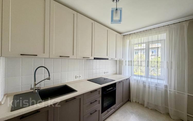 4-комнатная квартира · 75 м² · 4/5 этаж, мкр Новый Город, Ерубаева 52/2 — Пересечение с проспектом Н. Абдирова за 40 млн ₸ в Караганде, Казыбек би р-н — фото 2