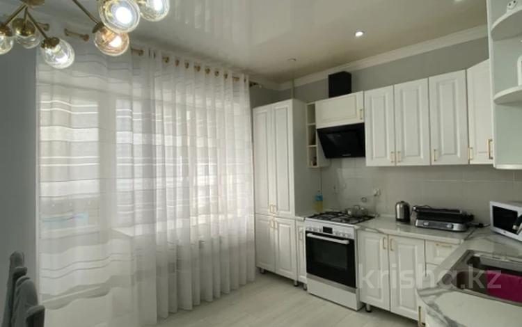 2-комнатная квартира · 64 м² · 4/10 этаж, мкр. Алтын орда за 33.7 млн ₸ в Актобе — фото 2