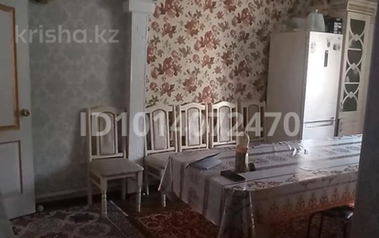 Часть дома · 3 комнаты · 50 м² · 5 сот., мкр Омега, Вагонная 12 — 26 школа за 17 млн ₸ в Уральске — фото 2