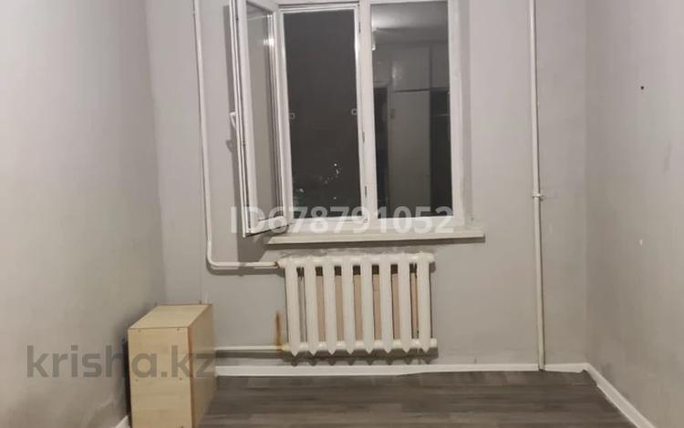 1-комнатная квартира · 11 м² · 3/4 этаж, мкр №6 55 за 110 000 ₸ в Алматы, Ауэзовский р-н — фото 2
