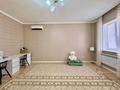 Жеке үй · 8 бөлме · 345 м² · 11.3 жүзд., мкр Атырау, Жолашар 8, бағасы: 115 млн ₸ — фото 29