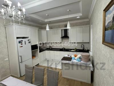 Отдельный дом · 6 комнат · 288 м² · 11.5 сот., мкр Уркер, E 588 4 за 155 млн 〒 в Астане, Нура р-н