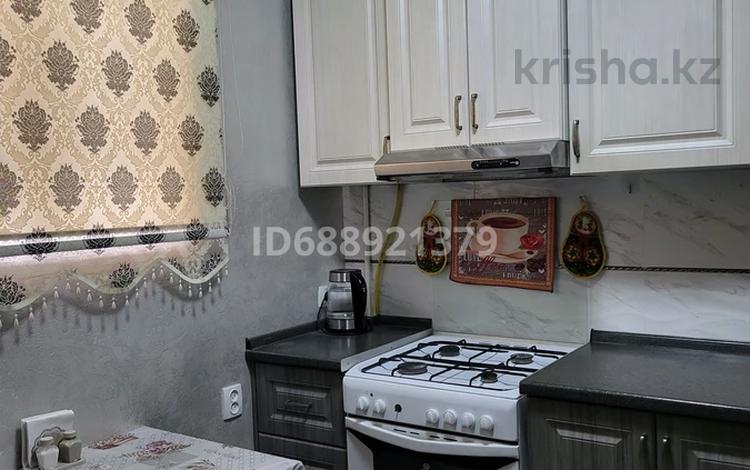 2-бөлмелі пәтер · 52 м² · 3/9 қабат, 12-й мкр 26 — Школа 12.рядом супермаркеты и аптеки.и три детских сада, бағасы: 12.5 млн ₸ в Актау — фото 2