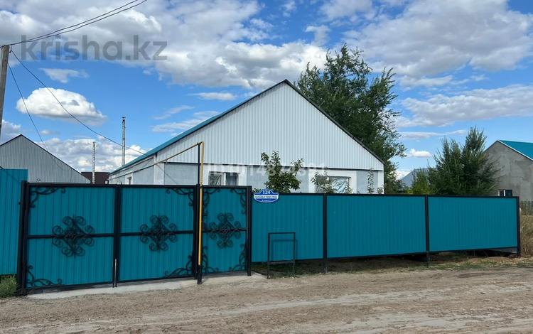 Отдельный дом · 3 комнаты · 91 м² · 5 сот., мкр. Зачаганск пгт — Птицефабрика. ул Бейбітшілік за 14 млн ₸ в Уральске — фото 2