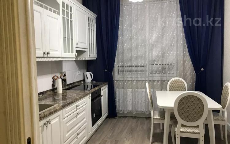 2-бөлмелі пәтер, 67 м², 1/9 қабат ай сайын, Панфилова, бағасы: 330 000 〒 в Астане, Алматы р-н — фото 2