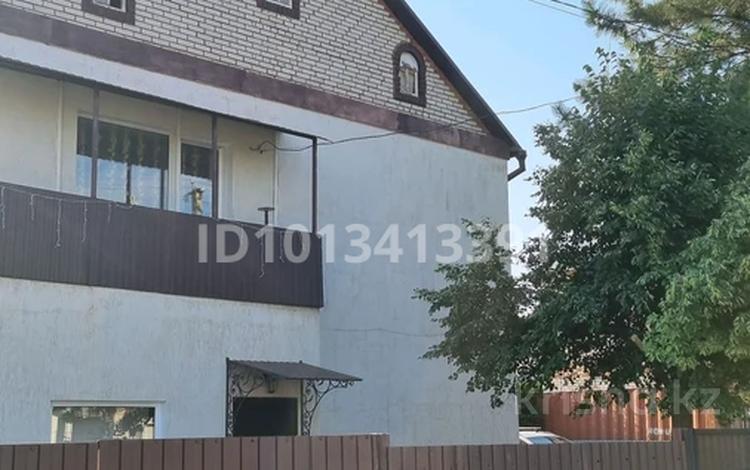 Отдельный дом · 6 комнат · 175 м² · 10 сот., мкр. Зачаганск пгт, ул Сакена Гумарова 18 за 47 млн ₸ в Уральске — фото 17