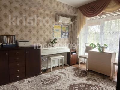 2-комнатная квартира, 48 м², 2/4 этаж, мкр Алтай-1 — Лавренева за 25.5 млн 〒 в Алматы, Турксибский р-н