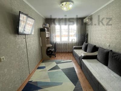 2-комнатная квартира, 45 м², 2/5 этаж, Новаторов 19 за ~ 18 млн 〒 в Усть-Каменогорске