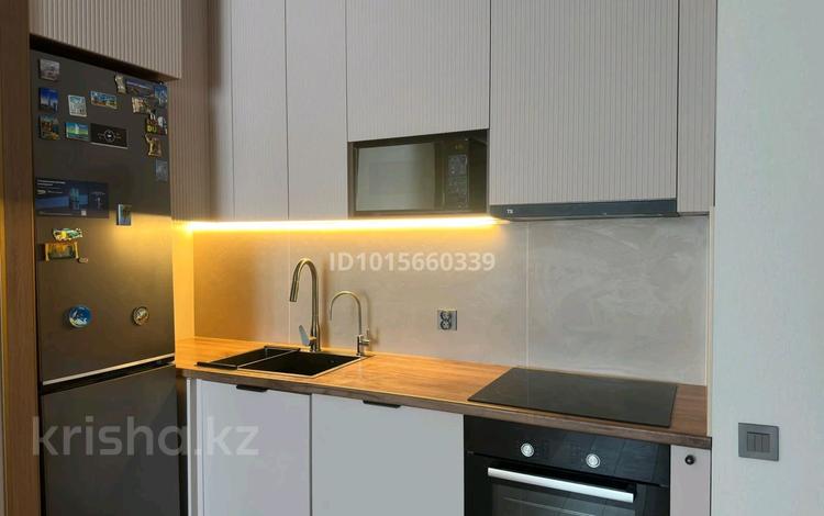 2-комнатная квартира · 47 м² · 15/17 этаж, Турар Рыскулов 16/4 за 350 000 ₸ в Астане, Есильский р-н — фото 2