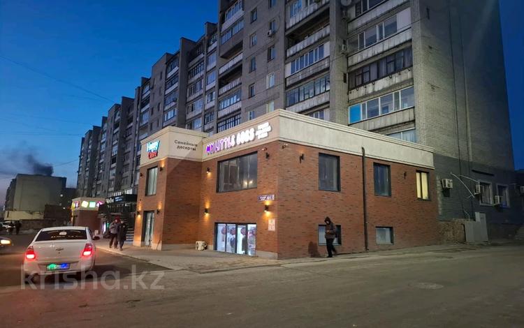 2-комнатная квартира · 45 м² · 3/5 этаж, ул. Кабанбай батыра 40 за 2 000 ₸ в Семее, Красный Кордон — фото 4