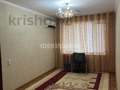 2-бөлмелі пәтер, 58 м², 1/5 қабат ай сайын, 11-й мкр 4, бағасы: 12 000 〒 в Актау, 11-й мкр