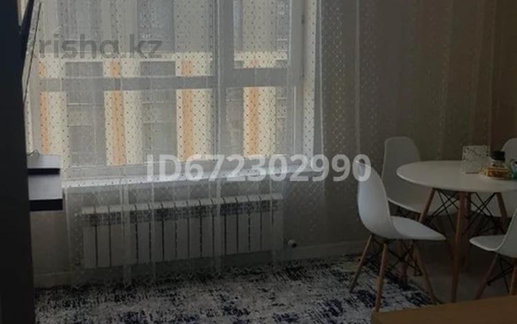 1-комнатная квартира, 45 м², 10/10 этаж помесячно, Бокейхана 25