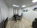Свободное назначение, офисы, магазины и бутики, салоны красоты, образование, развлечения, кабинеты и рабочие места, студии · 43 м² за 300 000 〒 в Астане, Сарыарка р-н — фото 3