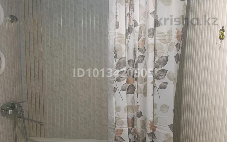 1-бөлмелі пәтер · 38 м² · 2/3 қабат, Абая 3 — Стадиона, бағасы: 15 000 ₸ в Приозёрске — фото 2