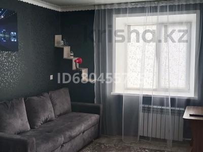 Пәтерлер в Костанайской обл.: 1-бөлмелі пәтер · 32 м² · 4/5 қабат, 16-й мкр, бағасы: 130 000 〒 1-бөлмелі пәтер · 32 м² · 4/5 қабат, 16-й мкр, бағасы: 130 000 〒 в Рудном