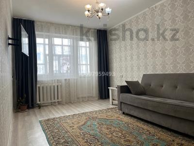 2-комнатная квартира · 44 м² · 2/5 этаж, Мухита 134 за 11 000 ₸ в Уральске, мкр Школьник
