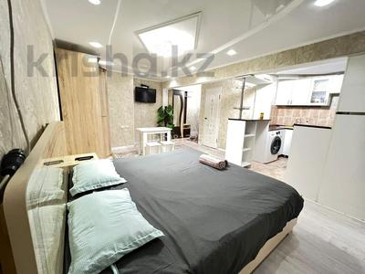 1-комнатная квартира · 55 м² · 3/5 этаж, Токмагамбетова 22 — Коффито кафе за 10 000 〒 в 