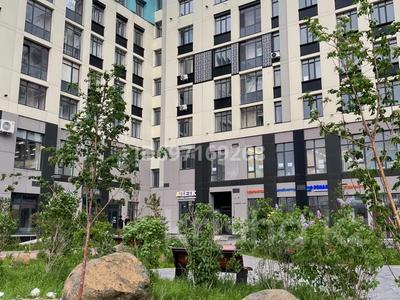 2-бөлмелі пәтер, 75 м², 3/8 қабат ай сайын, Мангиликел 36, бағасы: 350 000 〒 в Астане, Есильский р-н