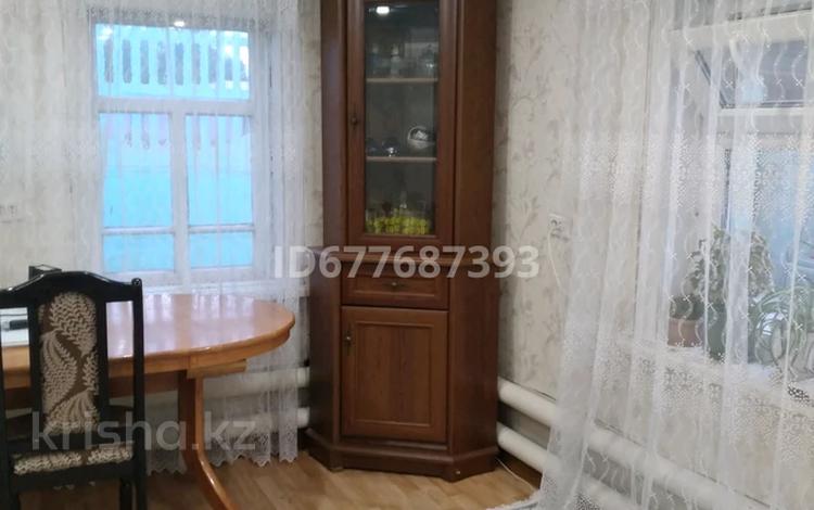 Отдельный дом · 3 комнаты · 72 м² · 6 сот., Барнаульская — Геринга за 28 млн ₸ в Павлодаре — фото 2